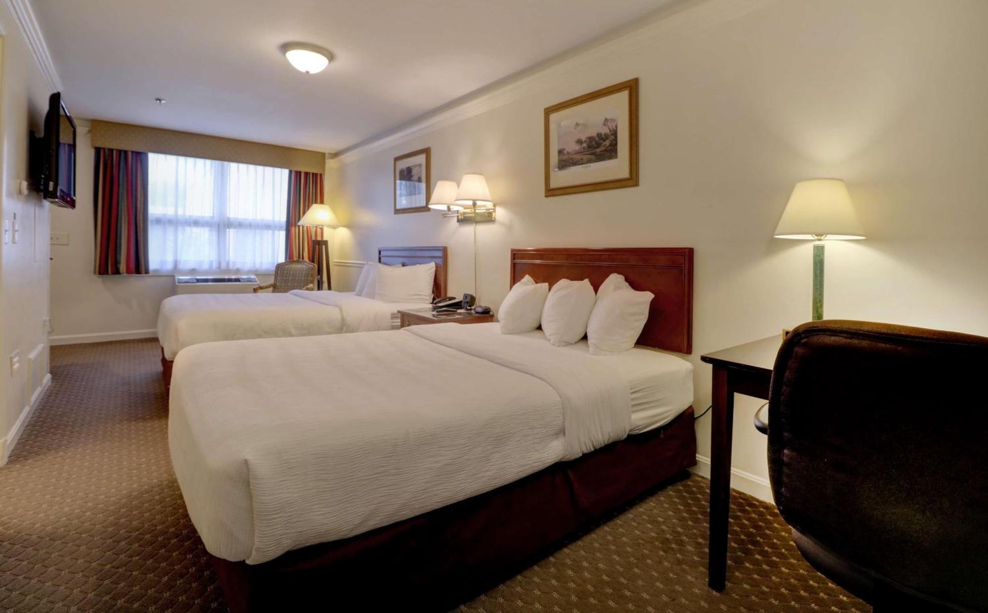 Senator Inn & Spa Augusta Exterior photo